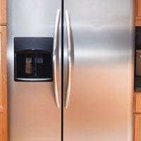 step by step guide to replace a whirlpool refrigerator water filter