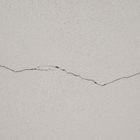 different ways to repair hairline cracks in plaster walls